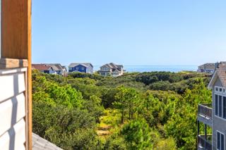 1604 - Back at the Banks - Corolla - 6