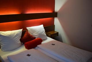 Hotel Zum Rosengarten - Darmstadt - 8