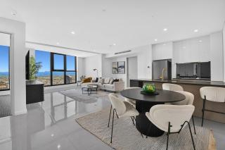Epic Ocean Views Level 70 - Pet Friendly - 0