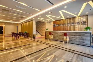 City 118 Hotel Qingdao Boardcast Tower - 9