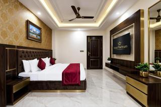 Hotel Platinum -Free Airport Pickup - 1