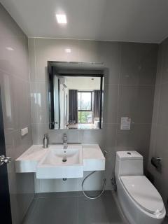 Sea-Esta Pattaya - Infinity Pool and Ocean Breeze - 5