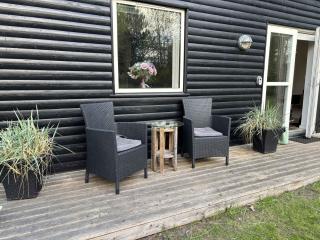 Bright Holiday Home In Green Surroundings - 7