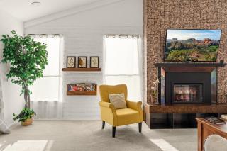 Red Rock Retreat with 360 Panoramic Views & Steps to Uptown Shops - 5