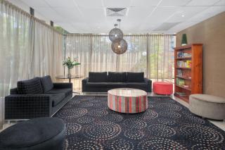 Summit Apartments - 8