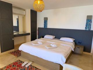Marina Beach Front 3 Br Duplex - 2