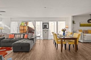 Uptown Sedona Haven with Red Rock Views and Pet Friendly Courtyard - 9