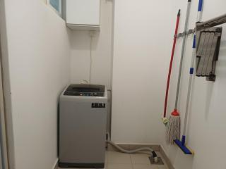 Spacious 4BR 2CP Family Stay 8 to 10 Pax Cyberjaya - 3