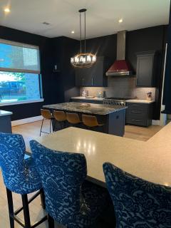 5BDR Spacious Houston Home - 6