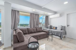 Urban loft with balcony across the Acropolis! - Athens - 5
