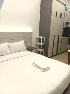 infinitum suites rooftop pool by AZ - 7