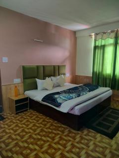 Non Stop Cafe Hostel & Stay - Manāli - 8