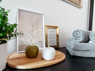 Ulmen, App 105 - 8