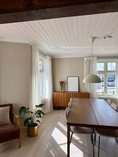 4-Bedroom Apartment - 5