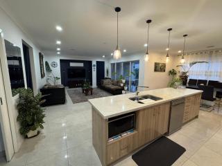 Cozy and comfortable room - 3