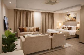 Gold Crest Signature Hotel Serviced Apartments - DHA Lahore - 2