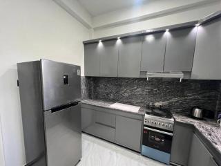 Jayanthy White House - 5