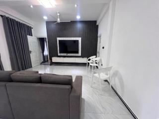 Jayanthy White House - 2