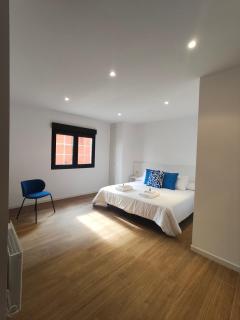 Apartamento premium en el centro de Muxía - Balcón - Cama King Size - TV 65" - Muxia - 1