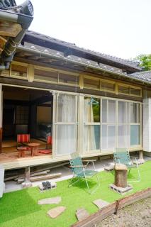 Amakusa Base 天草ベース,遊びの拠点宿 築80年の民家を自然素材でリノベーション - 2