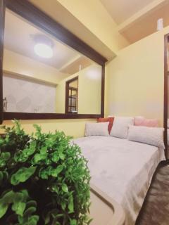 Cozy Amber Haven - 0
