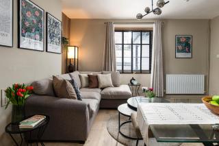 NEW Stylish & Cosy-2Bed-Basement-Central Flat - 6