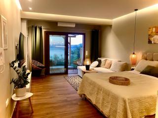 Zoe’s sea view - 8