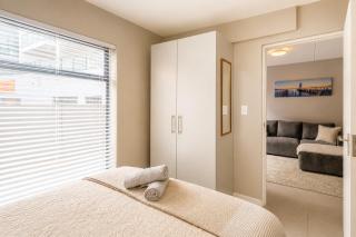 Arch House Langebaan - Modern Stay Near Beach & Club Mykonos - 7