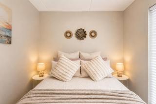 Arch House Langebaan - Modern Stay Near Beach & Club Mykonos - 9