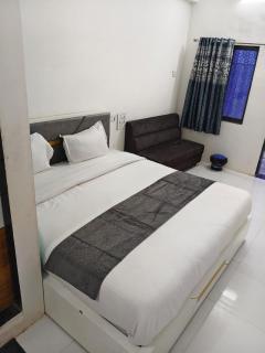 Hotel The Galaxy - 7