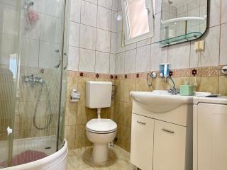 Vila Lastva, Apartment No 2 - 3