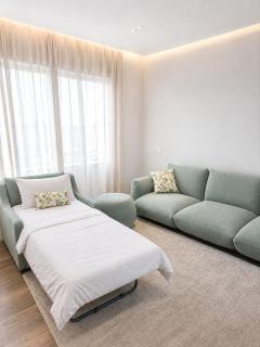 Central Apartment at New Bazaar - 7