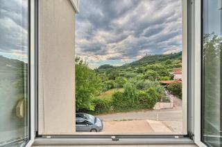 A 2 luxury apt w big balcony 4 min walk to beach - 3