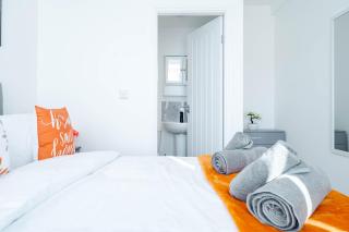 4BR 3BA Wigan Home Long Stays Welcome - 3