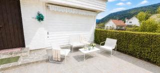 Quiet Fjord House in Utvik with Panoramic Views, Spacious and Private - 2