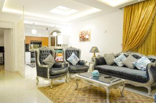 Cozy 2BR Ground Floor Stay in Central New Cairo - 0