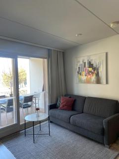 One bedroom flat by the lake with cooling and terrace - 2