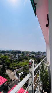 2BHK Flat Peaceful Rishikesh Stay - 2