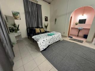 Iman Homestay Tanah Merah - 6