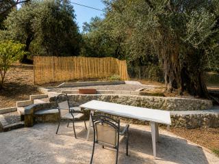 Olive Spell Gastouri House - 7
