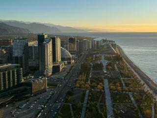 Homey Studios, 5 min Walk to Beach & Seaside Park - Batumi - 0