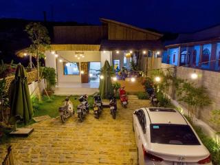 Homestay 70m To The Sea - 9