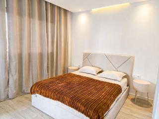 Appartement t2 moderne, piscine sur le toit - 7