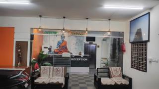 Hotel Broholi Luxe Stayz Near Kukatpally JNTU - 9