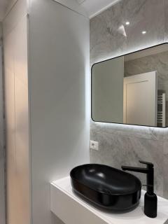 NEWBORN Apartment Tirana - 7