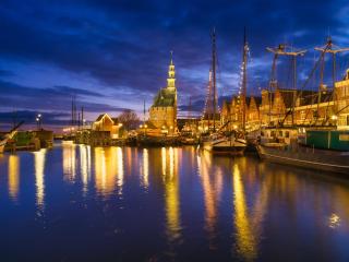 Cozy Stay in the Heart of Historic Hoorn - 0