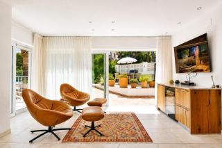 Villa Alegria by NRAS - 3