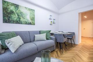 BRAND NEW! Apartment Royal - in Vienna's City Center - 1