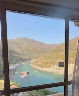 ALOHA DIVINE GANGES APARTMENTS with INFINITY POOL - Rishikesh - 5