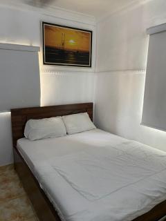 Beulah House Lounge - 4